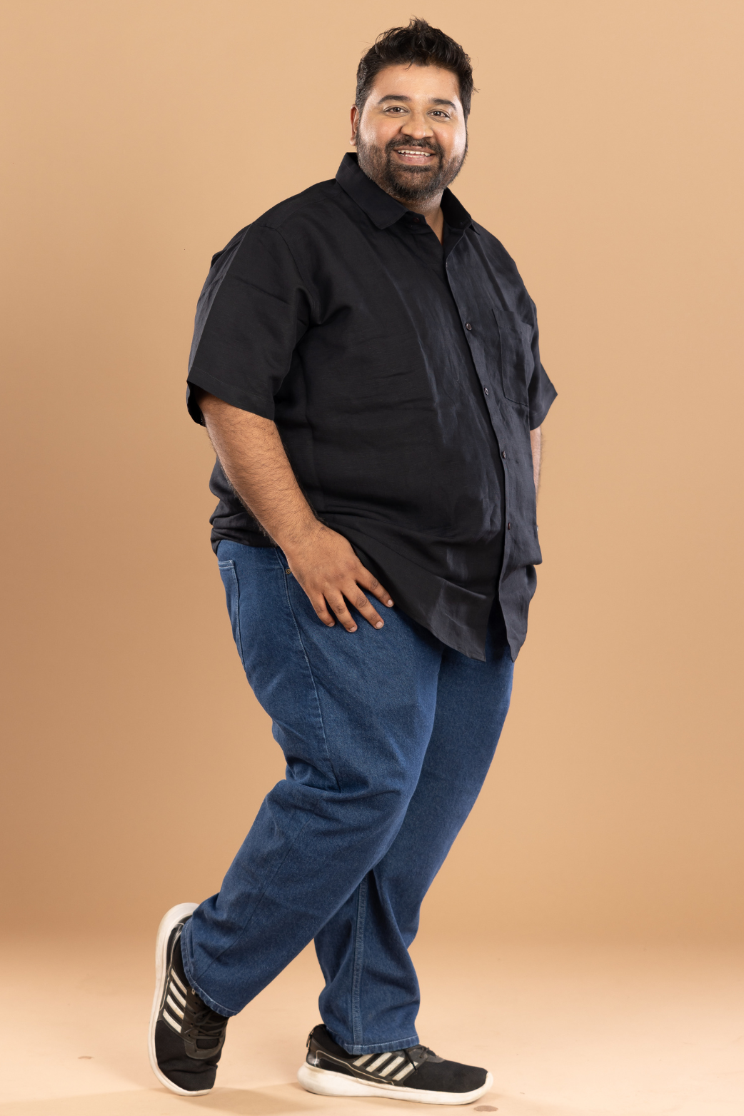 Men Plain Black Shirt