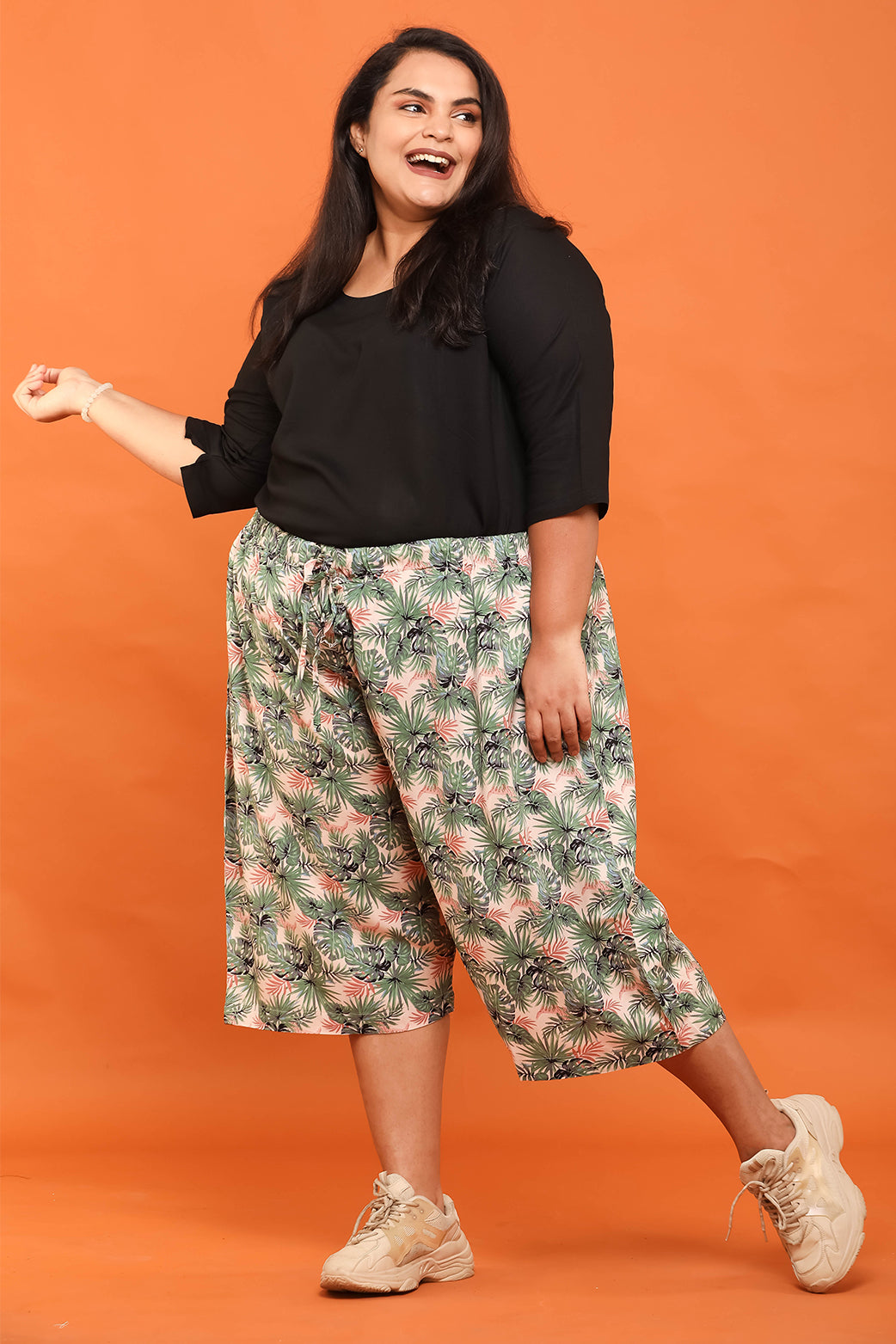 Women  Printed 3/4th Palazzo Pant