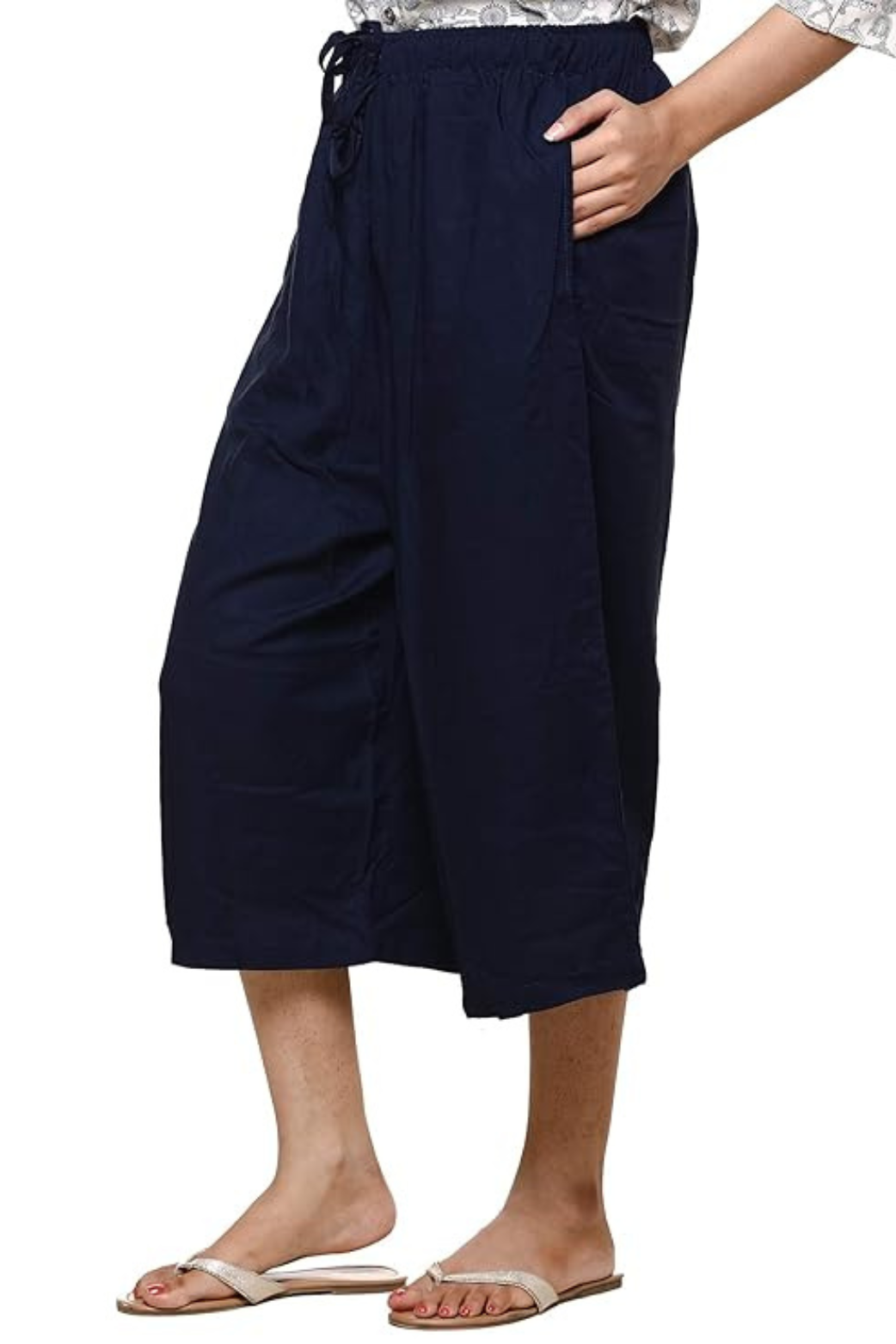 Women Plain Navy Blue 3/4th Palazzo Pant