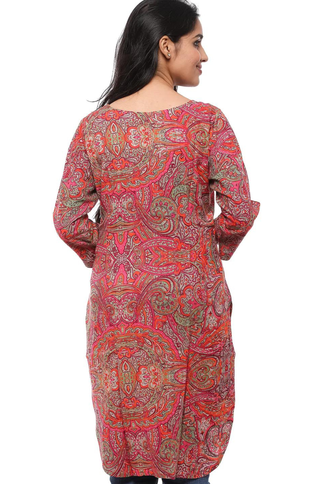 Women Round Neck Knee Length Kurta