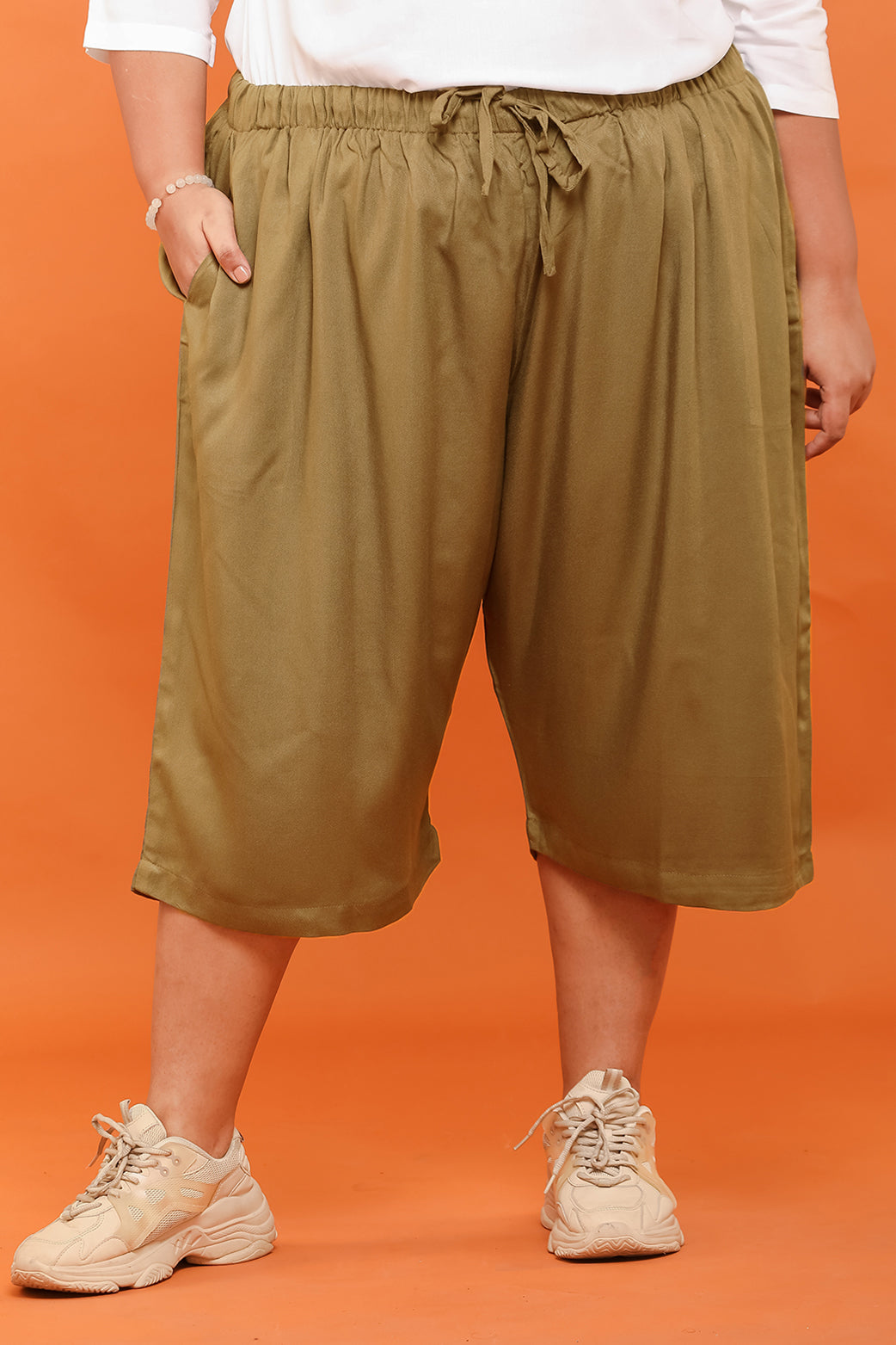 Women Plain 3/4th Palazzo Pant